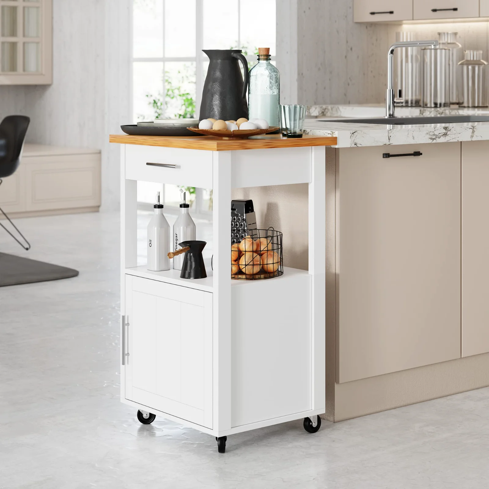 Cabinets, Pantries &amp; Islands
